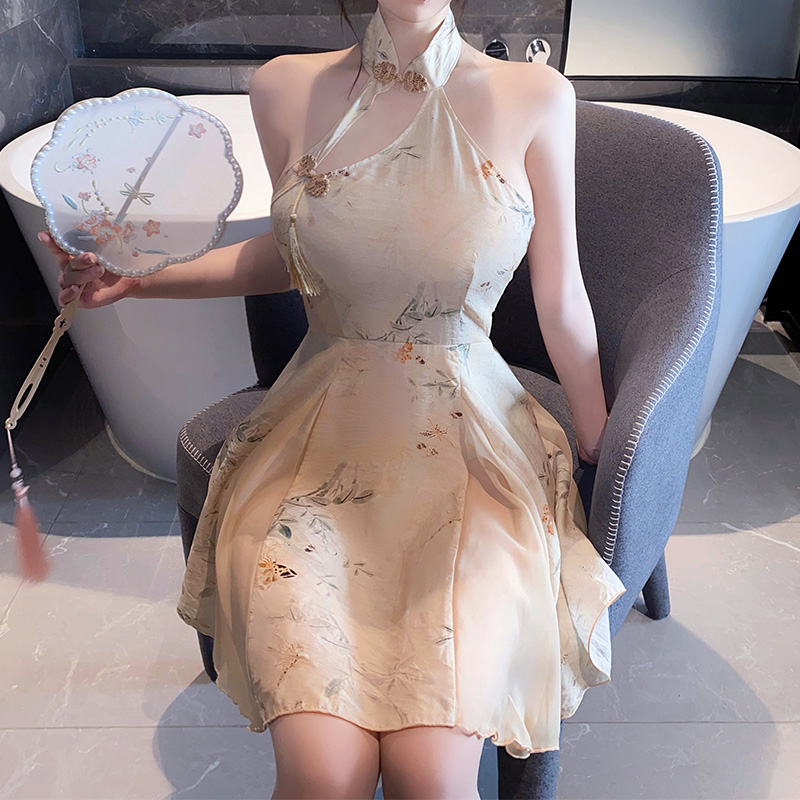 6246新中式A字露臀印花旗袍(图10)